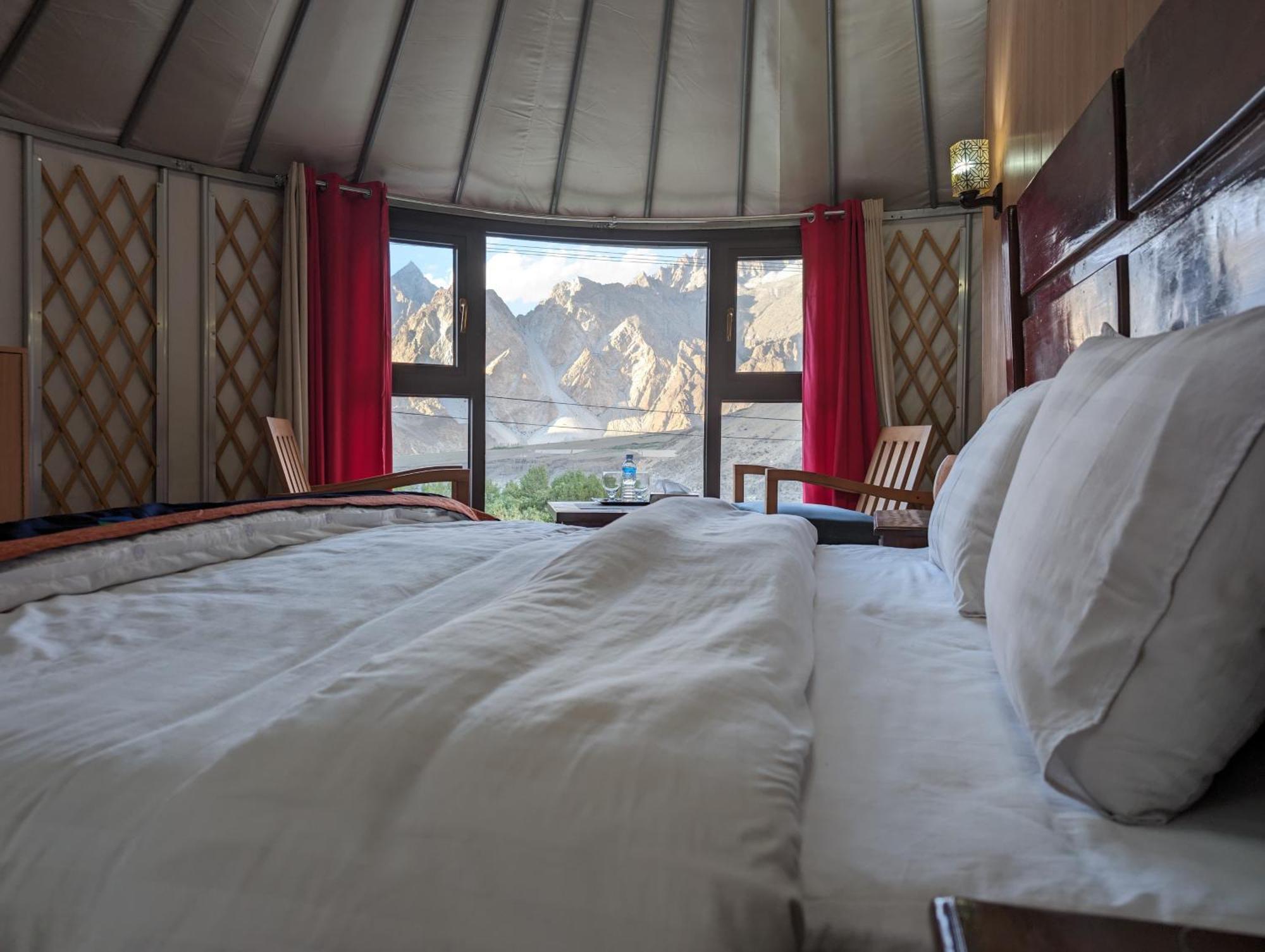 Apex Hotels And Resorts Hussaini Karimabad  Εξωτερικό φωτογραφία
