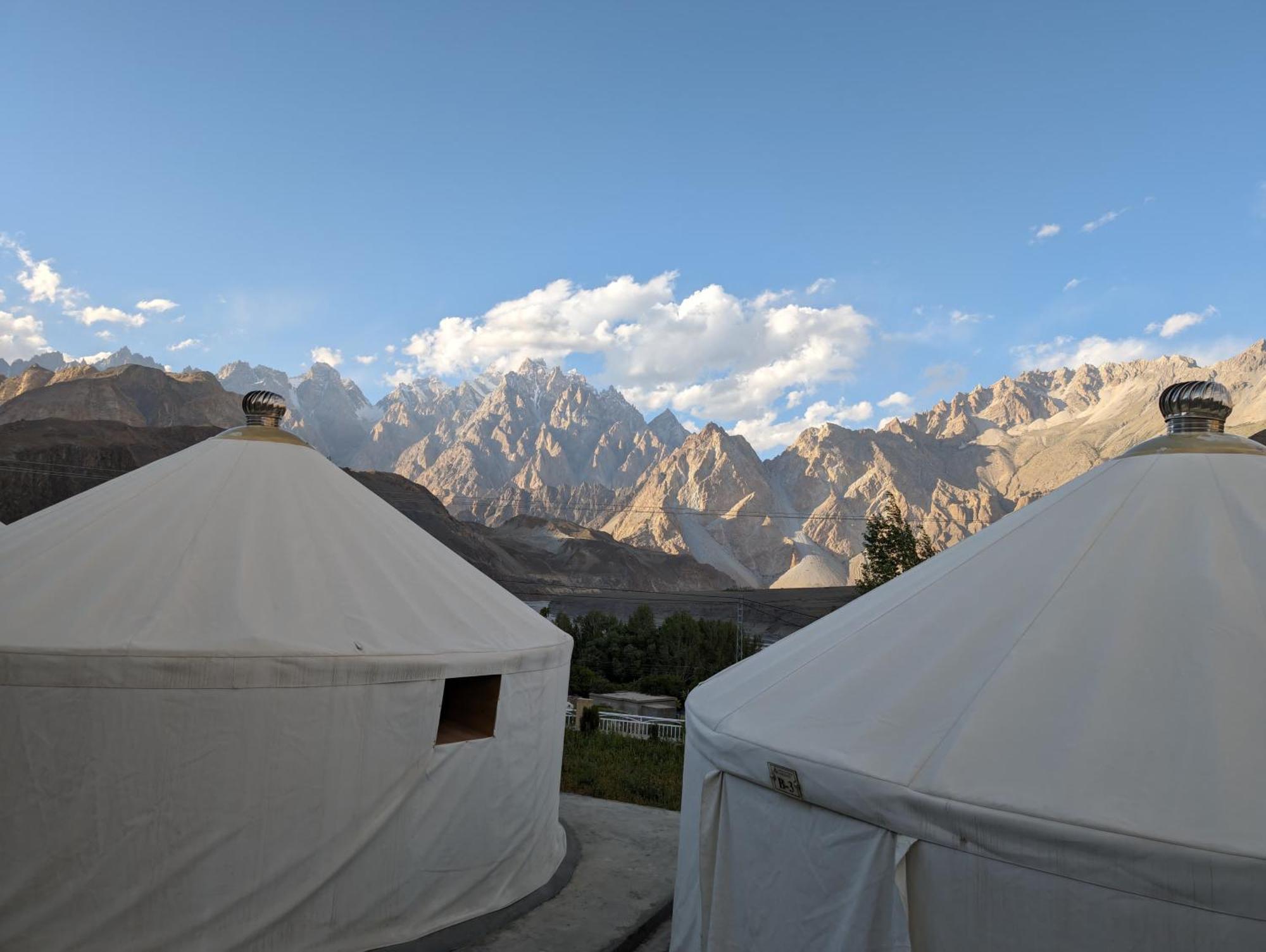 Apex Hotels And Resorts Hussaini Karimabad  Εξωτερικό φωτογραφία